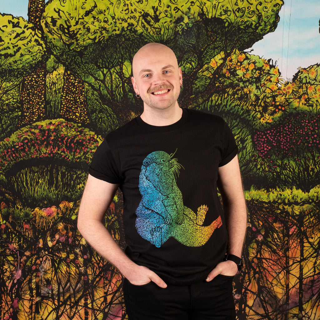 Organic cotton "Rainbow Otter" t-shirt